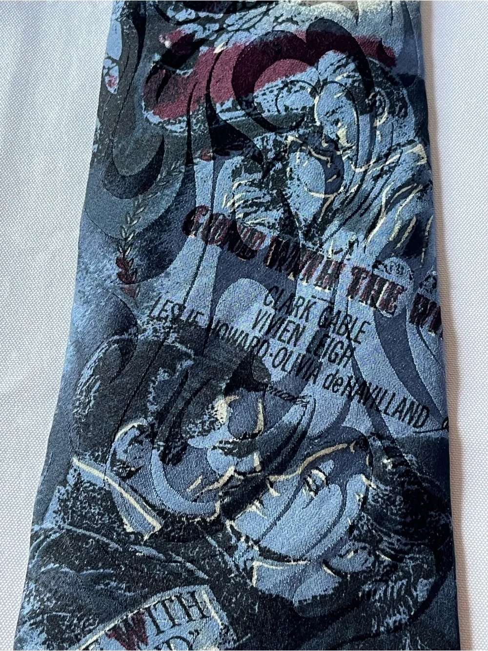 Men's Graphic Silk Tie in Black and Gray